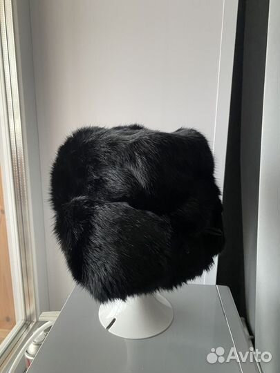 Меховая шапка ушанка времен СССР