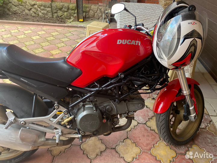 Ducati monster