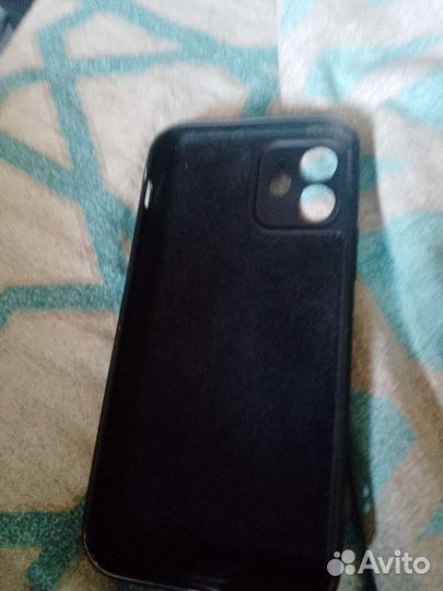 Чехол на iPhone 11