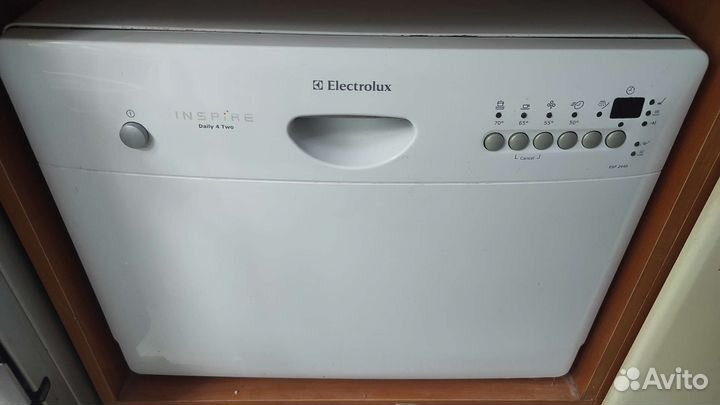 Посудомоечная машина Electrolux