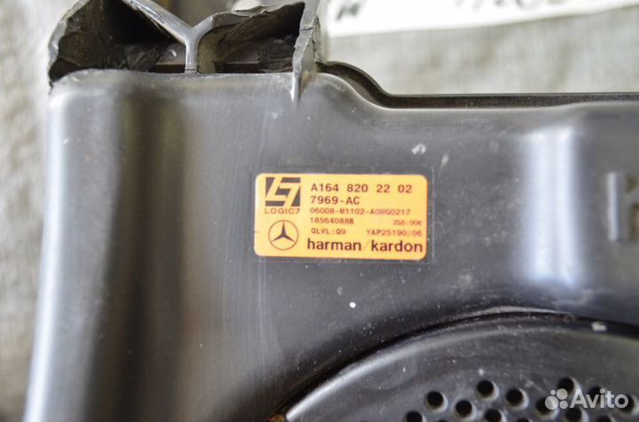 Сабвуфер Mercedes Benz W164 M-Klasse ML164