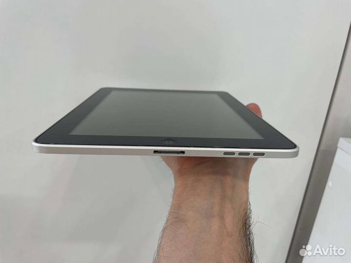 Самый первый iPad компании Apple