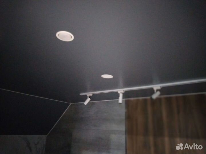 Натяжные потолки 