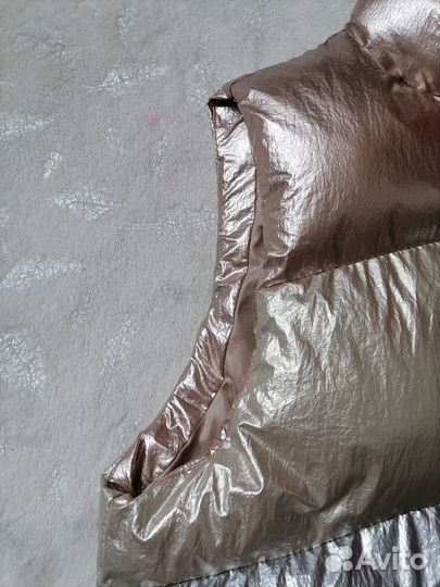 Жилет для девочки zara 134-140 см