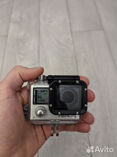 Экшн-камера GoPro Hero 4 с полной комплектацией