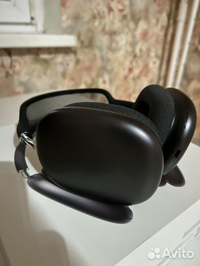 Беспроводные наушники