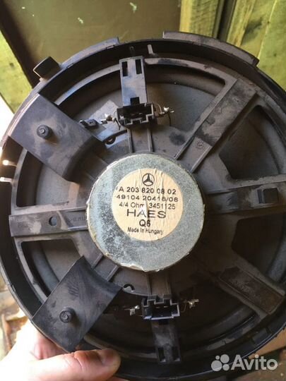 Сабвуфер на Mercedes w203