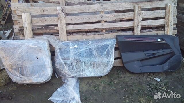 Опель астра h 5 двер хэч обшивки дверей к-кт налич