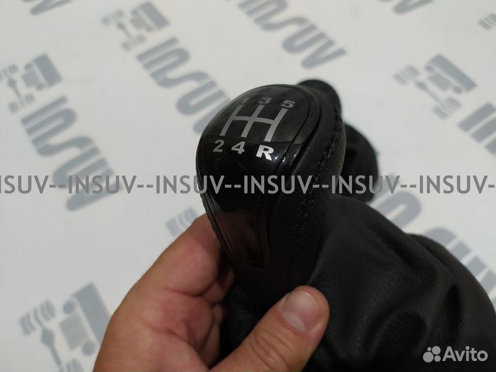 Люкс ручки кпп в коже Шеви Нива (черн. нить) черн