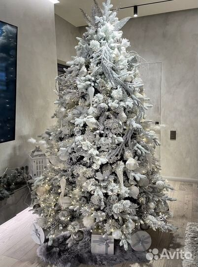 Декор новогодней ёлки под ключ