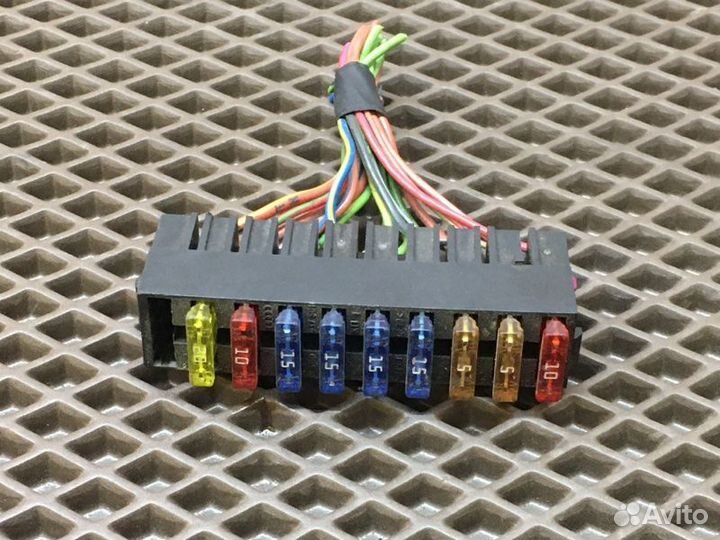 Блок предохранителей Audi A6 C6 BDW 2007