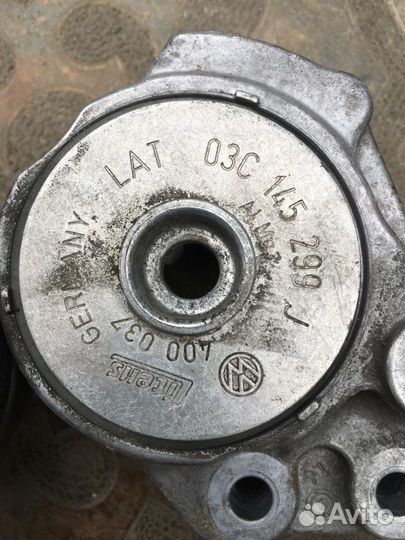 Натяжитель ремня Volkswagen Tiguan 1.4 турбо