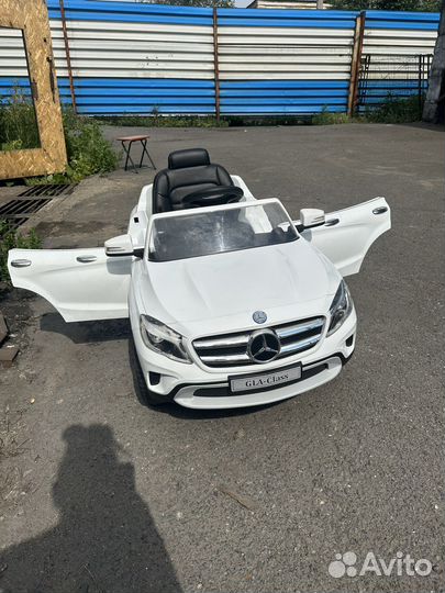 Электромобиль
