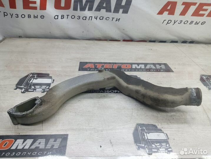 Патрубок водяного насоса Man Tgl