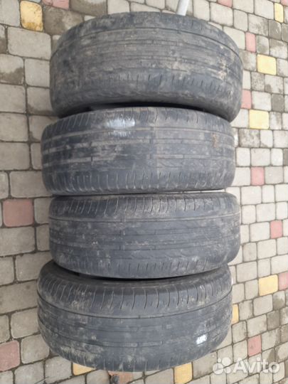 Bridgestone Turanza T001 235/60 R16