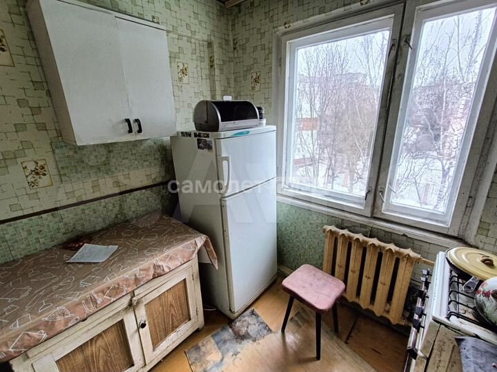 3-к. квартира, 49 м², 5/5 эт.