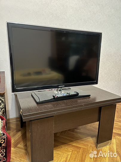 Телевизор samsung