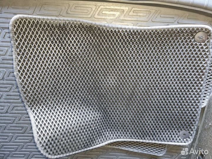 Эва коврики для джили кулрей