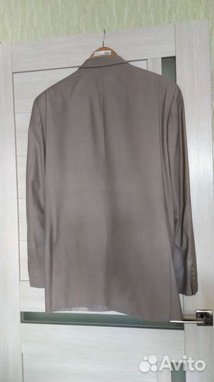 Брючный костюм