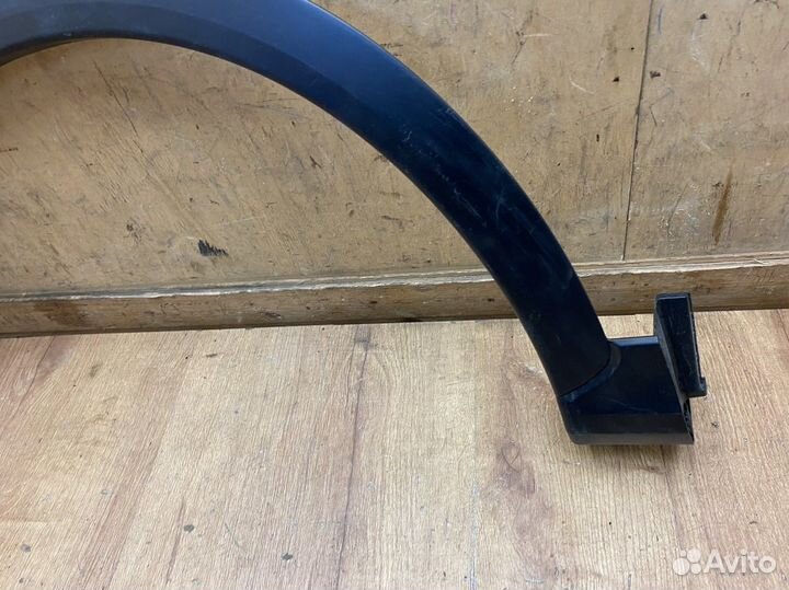 Накладка крыла пер левого Mitsubishi Eclipse Cross