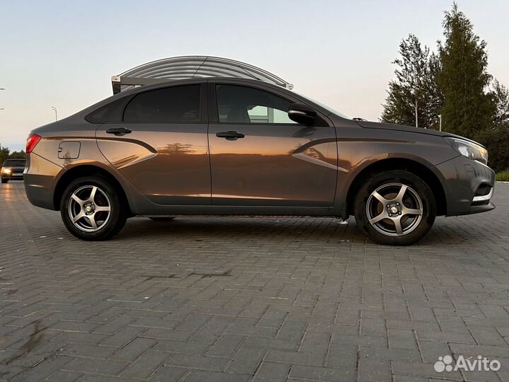 LADA Vesta 1.6 МТ, 2016, 194 000 км