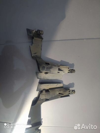 Нижние крепления фар BMW e46