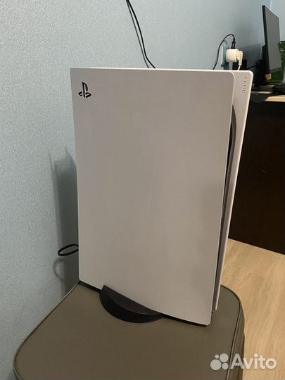 PS5 с дисководом + 2 джойстика+игра+гарантия