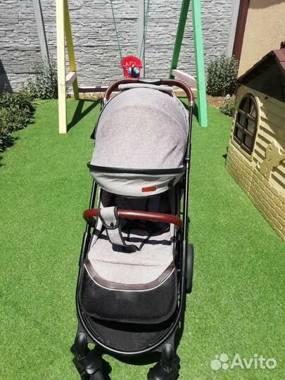 Прогулочная коляска luxmom