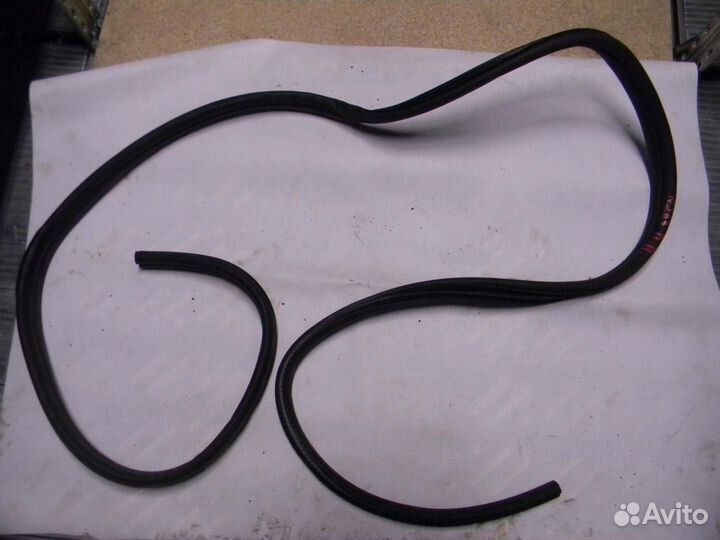 Уплотнитель (внутри) Focus II 2005-2008