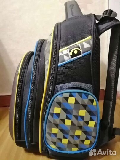 Школьный рюкзак