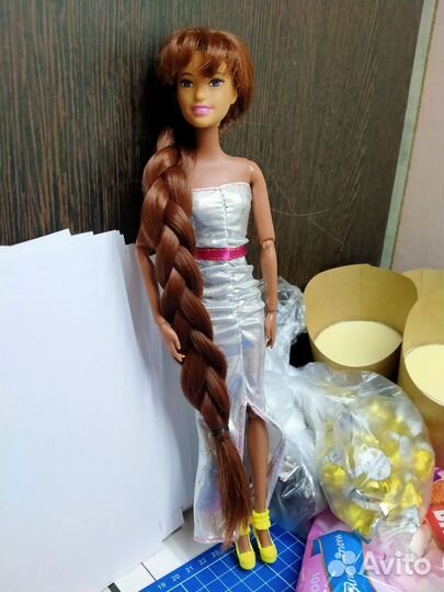 Парик для куклы Барби