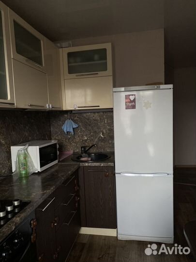 Холодильник indesit