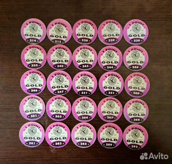 Фишки: gold