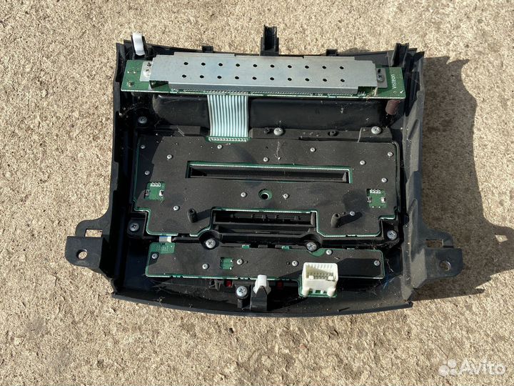 Магнитола Mitsubishi Outlander Xl