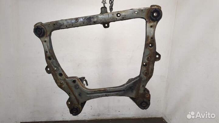 Балка подвески передняя Lexus RX, 2004