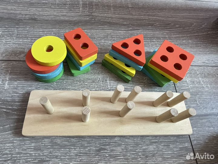 Развивающие игрушки пакетом