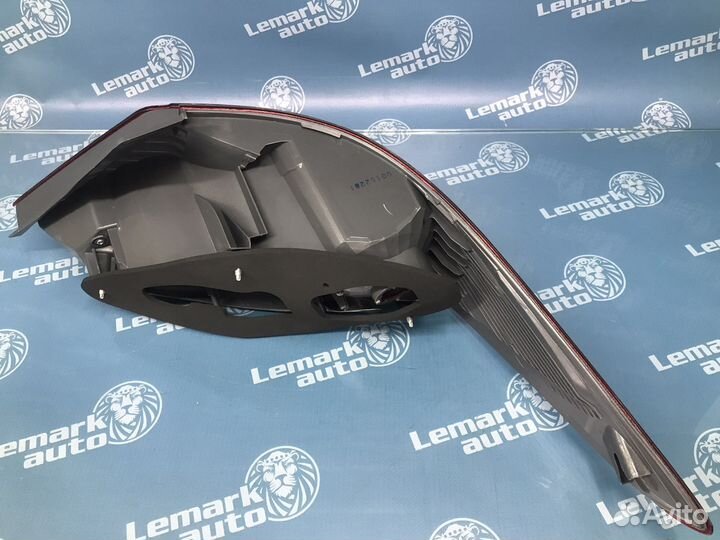 Фонарь задний левый Hyundai Solaris