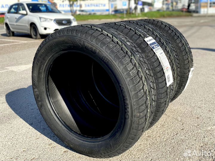 Kumho WinterCraft Ice Wi32 235/60 R18 107T