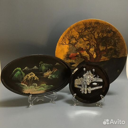 Тарелка Вьетнам 30 см,дерево 60 е годы