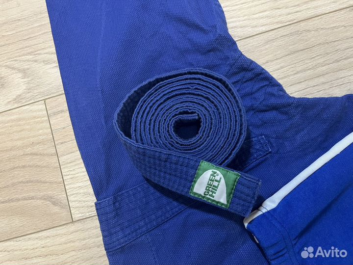 Куртка самбовка 40 размер полный комплект