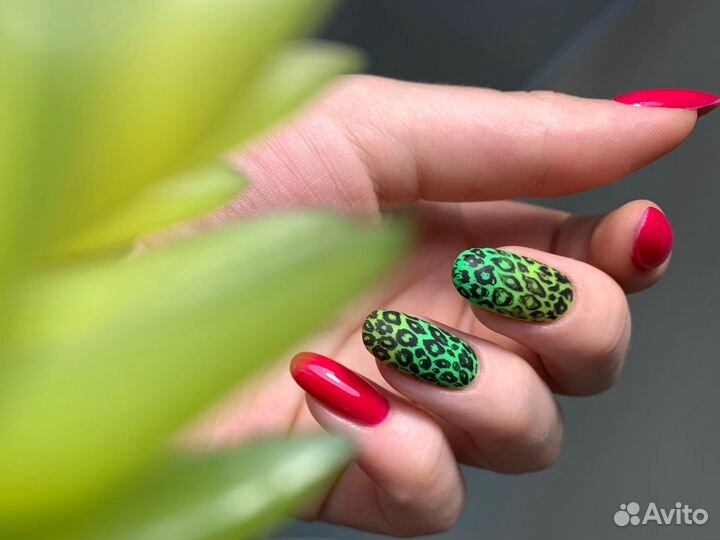 Маникюр, наращивание ногтей