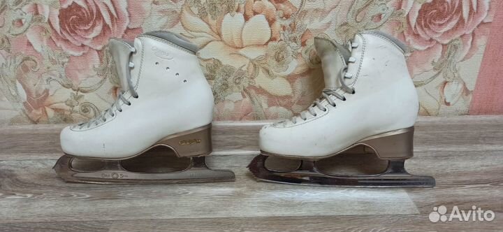 Коньки для фигурного катания Edea Chorus 230