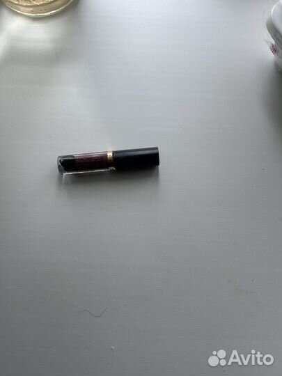 Помада vivienne sabo