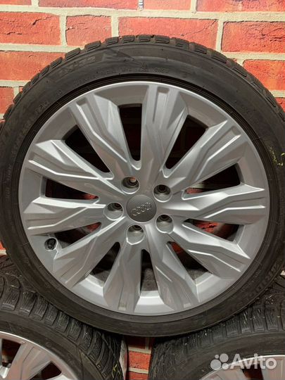 Оригинальные зимние колеса в сборе Audi R18 A4