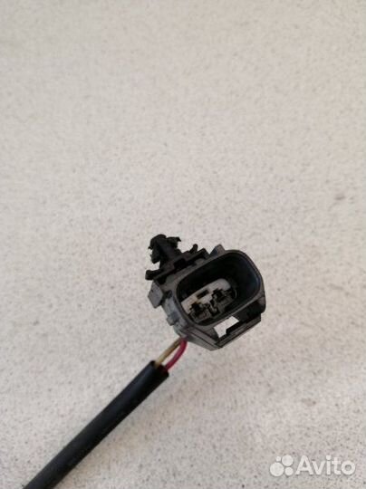 Датчик положения коленвала Toyota Corolla ZZE130L