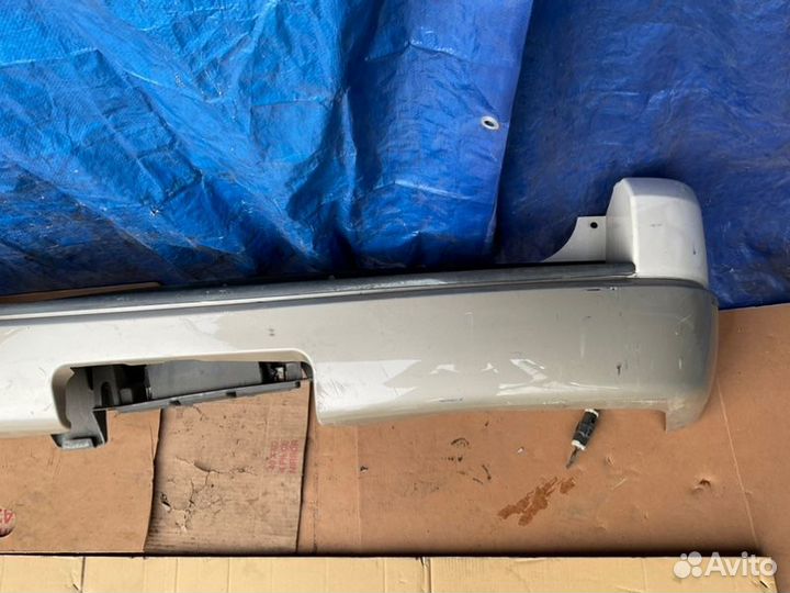 Бампер задний Ford Explorer U251 4.0L sohc