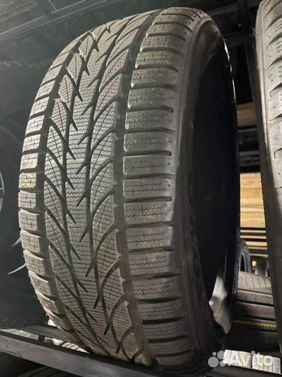 Toyo Snowprox S953 205/50 R17 93H