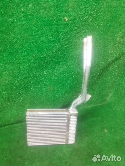 Радиатор отопителя Volvo S40 II 1.6 2006