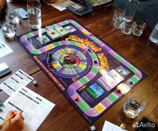 Ведущий игры Денежный поток