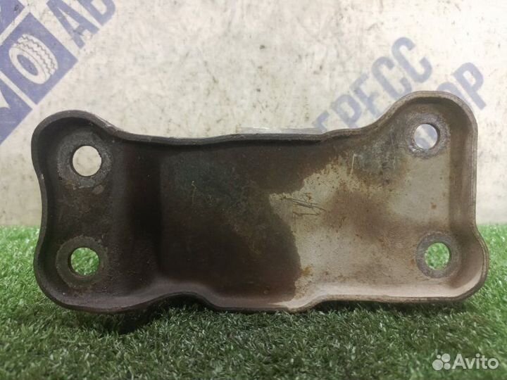 Подушка двигателя передняя левая Mitsubishi Lancer